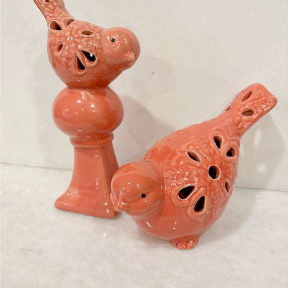Set of 2 Ceramic Birds Pink / Salmon Color - Picture 2 of 8